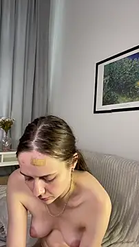 MalvinaTrafford webcam