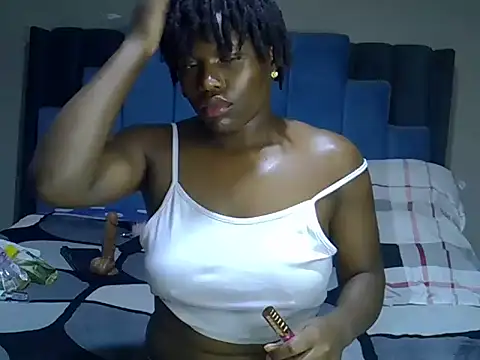 melanin_moon webcam