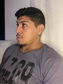 Tatuadomoreno23cm webcam