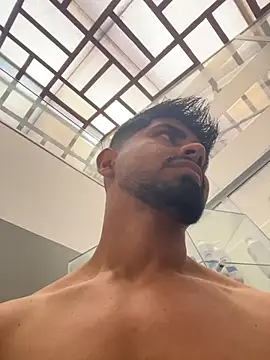 Teaserhoussejj_ webcam