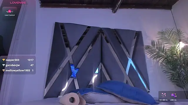 alessandra_wells webcam