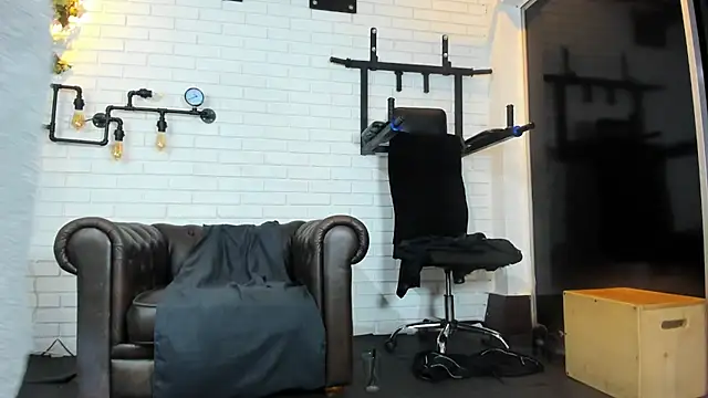 ItaloMoore webcam