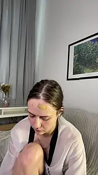 MalvinaTrafford webcam