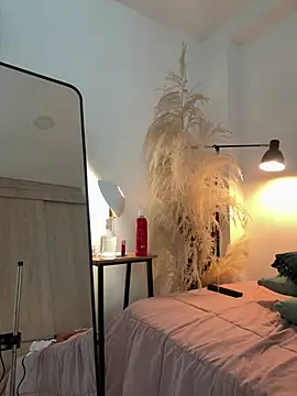 Viictoria-Jones webcam
