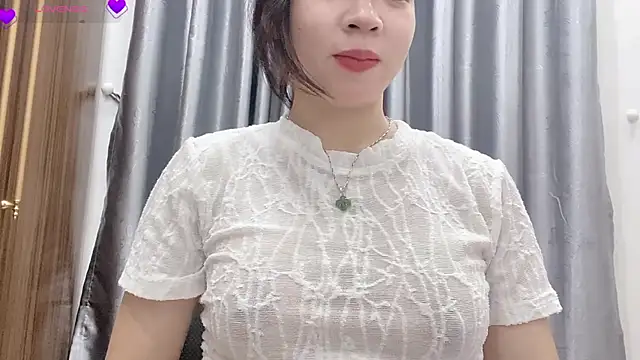 Ryo-Jisoo webcam