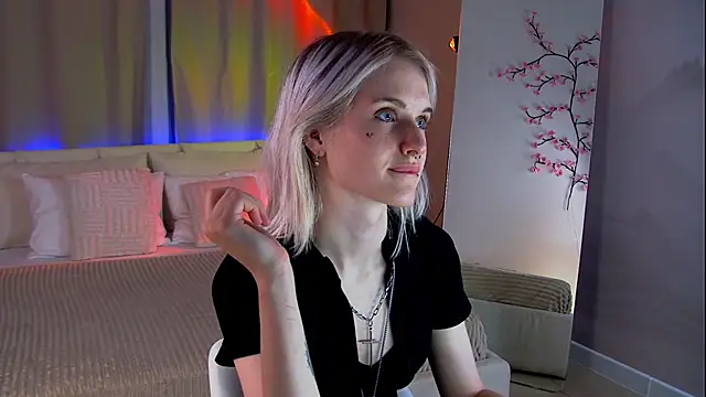 LizzyCrown webcam