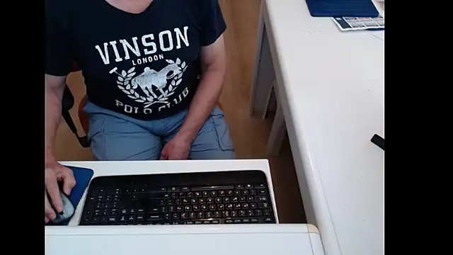 dutchpornking live cam on StripChat