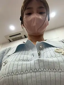 gougou13 Live Webcam on Stripchat