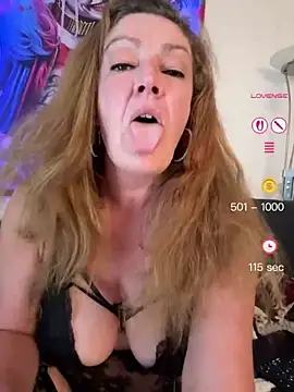 MumGabriela webcam