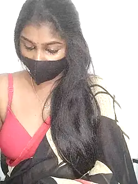 Tamil_Azhaghi webcam