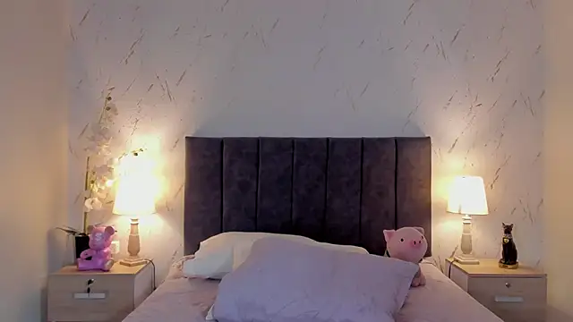 Emilly_Beaumont webcam