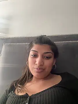 naughtywhisper784 webcam