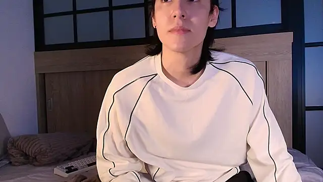 Daphne_and_Roger_ webcam