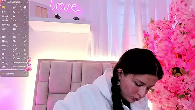 Dana_grey_ webcam