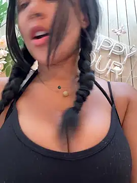 HaileyDiana webcam