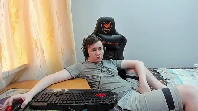 iliaskrislove webcam