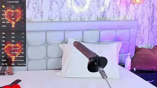 MELODYY_SWEET webcam
