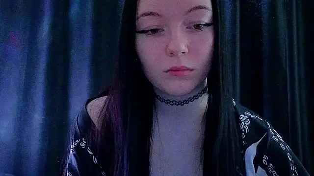 Naomi_Lanee