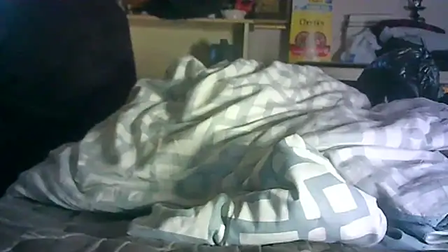 _P3RKY_IMMORTAL3_FIR3_ webcam