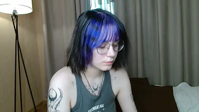 KellePourier webcam