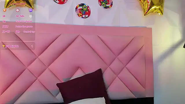 Marilyndackaria_ webcam