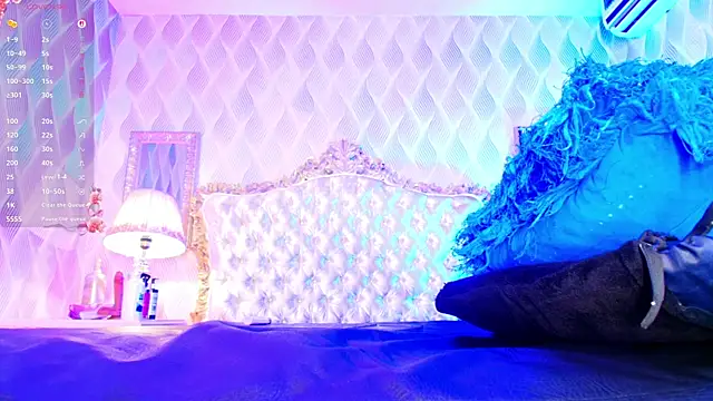 alexa_cruz__ webcam