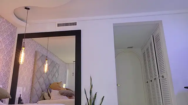 Sasha_Sin webcam