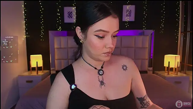 emmy_wattsoon webcam