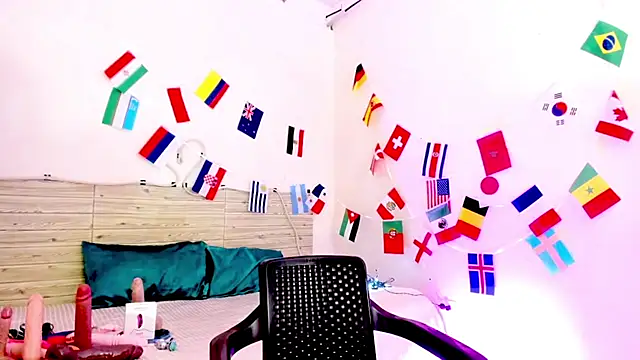 lilahSweet webcam