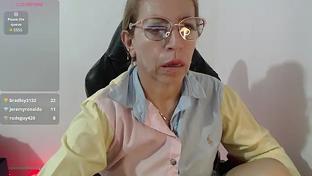 Chayla_Ruiz webcam