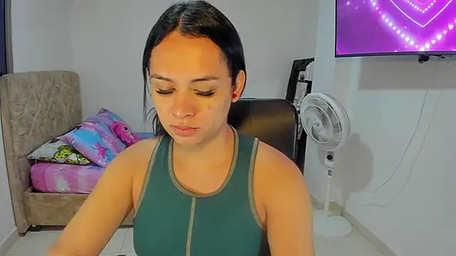 Ladyy_Sweet22 webcam