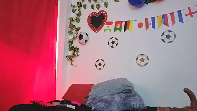 MiaCollinssx webcam
