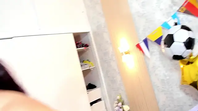 kendraalee webcam