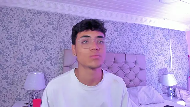 DannTaylor webcam