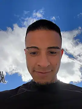 willclayy - Willclayy's free webcam - UK Sex Cams