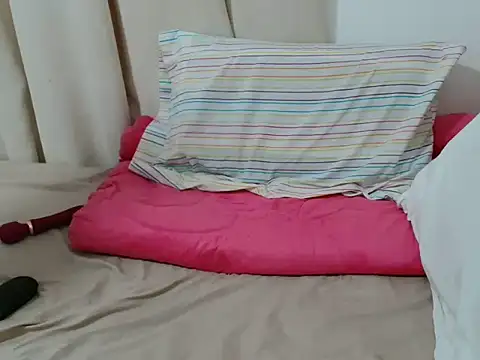 hot_talliee webcam