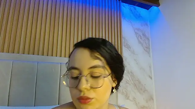 Luci_ferrer26 webcam