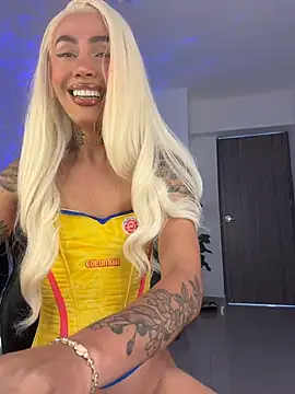 miss_tatiana_'s room