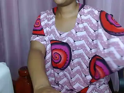 savage_laura webcam