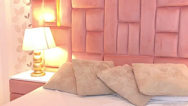 ArianaFranco webcam