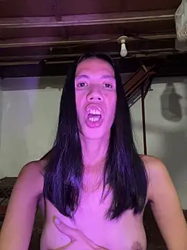LoveRUBY143 webcam
