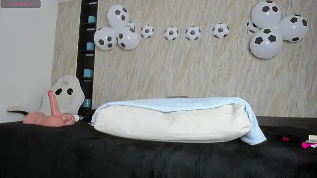 maye_wells_ webcam