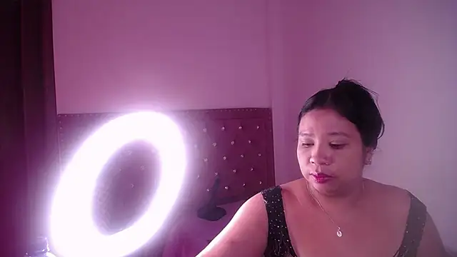 miafuegolatino webcam