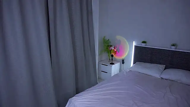 BrandaBurns webcam