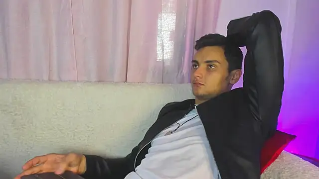andrewevans46 webcam