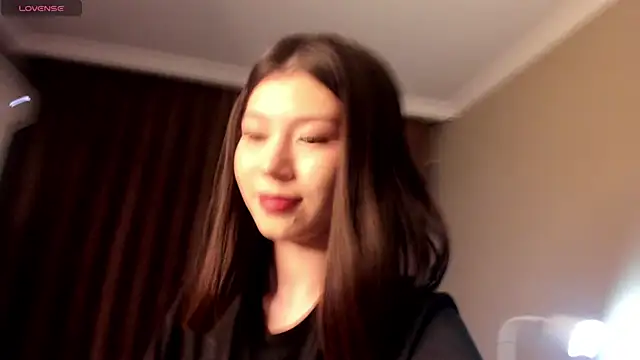 KiraSilkRabbit webcam