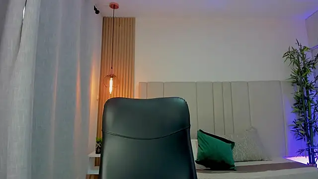 Victoria_Rosee webcam