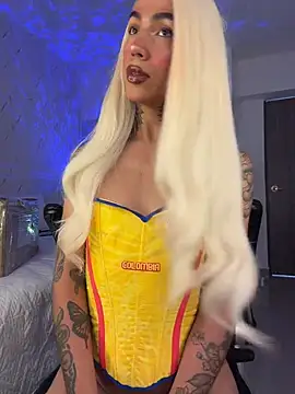 miss_tatiana_'s live cam