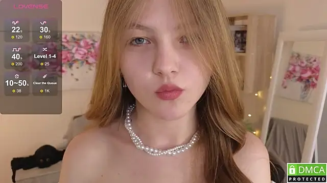 Sue_Sanders webcam