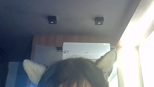 SkinnyKitten webcam